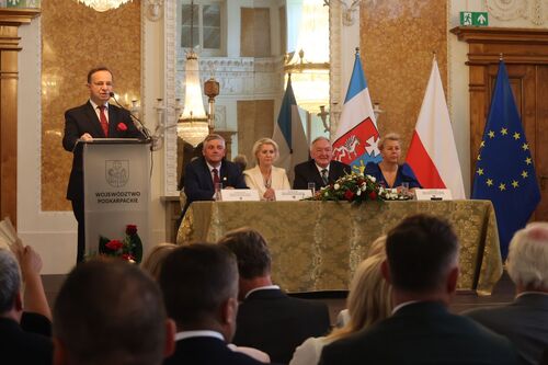 Sesja Sejmiku Województwa Podkarpackiego ustanawiająca błogosławioną Rodzinę Ulmów patronem województwa – Łańcut, 7 lipca 2024. Fot. Katarzyna Gajda-Bator (IPN)