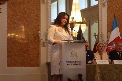 Sesja Sejmiku Województwa Podkarpackiego ustanawiająca błogosławioną Rodzinę Ulmów patronem województwa – Łańcut, 7 lipca 2024. Fot. Katarzyna Gajda-Bator (IPN)