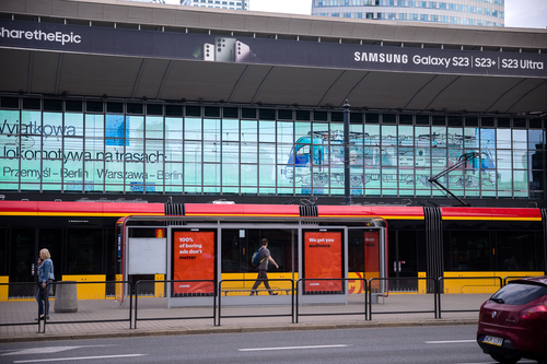 Prezentacja lokomotywy z grafikami przedstawiającymi Rodzinę Ulmów – Warszawa, 13 lipca 2023. Fot. Sławek Kasper (IPN)