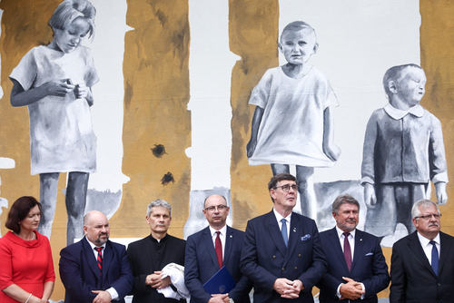 Dworzec PKP w Łańcucie otrzymał imię Rodziny Ulmów. 30 sierpnia 2023. Fot. Sławek Kasper (IPN)