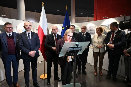 Otwarcie wystawy IPN „Śmierć za człowieczeństwo. Rodzina Ulmów” w Parlamencie Europejskim – 16 stycznia 2024. Fot. EKR